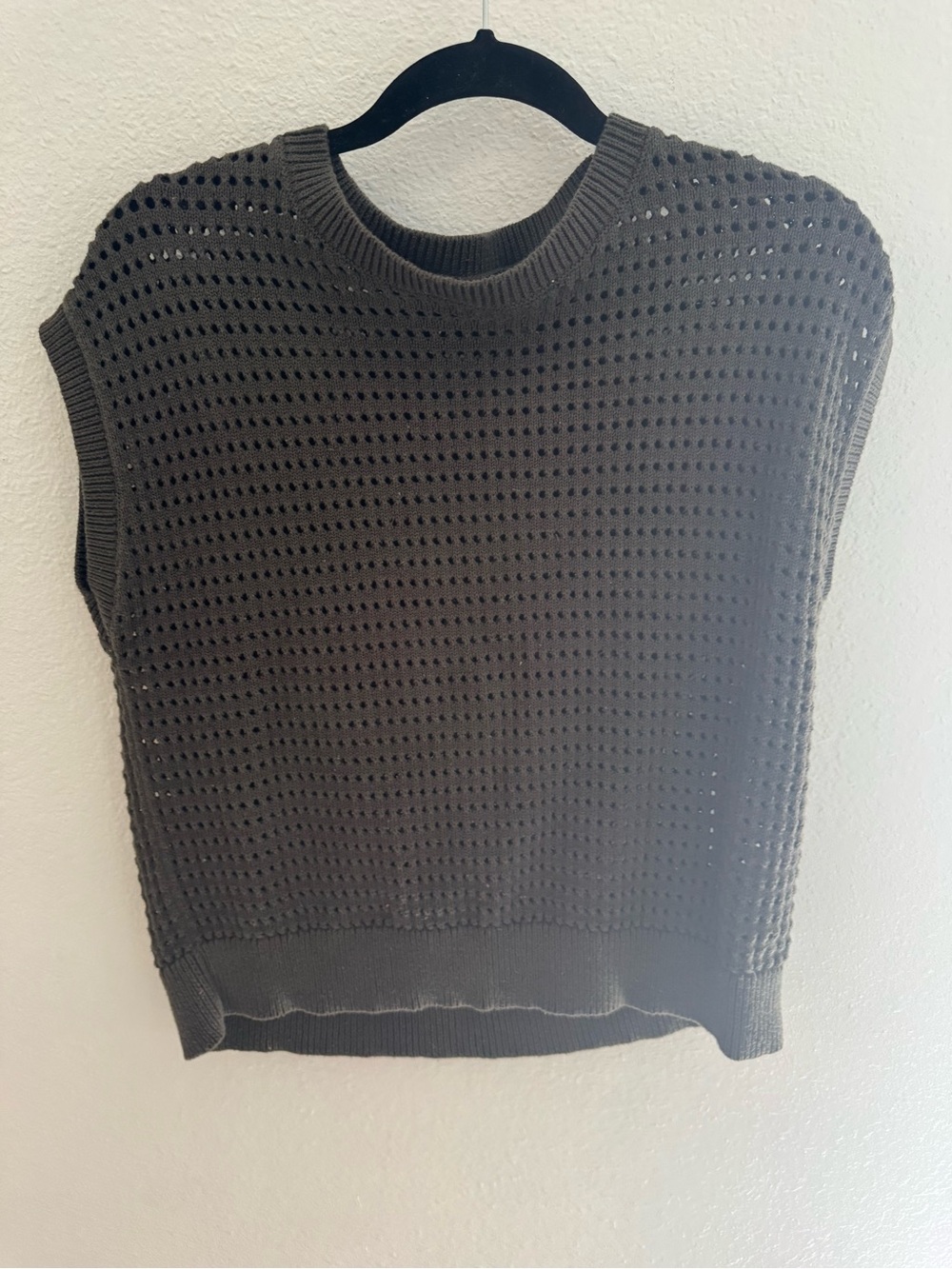 Open-Knit Sleeveless Crewneck Top - Dark Olive